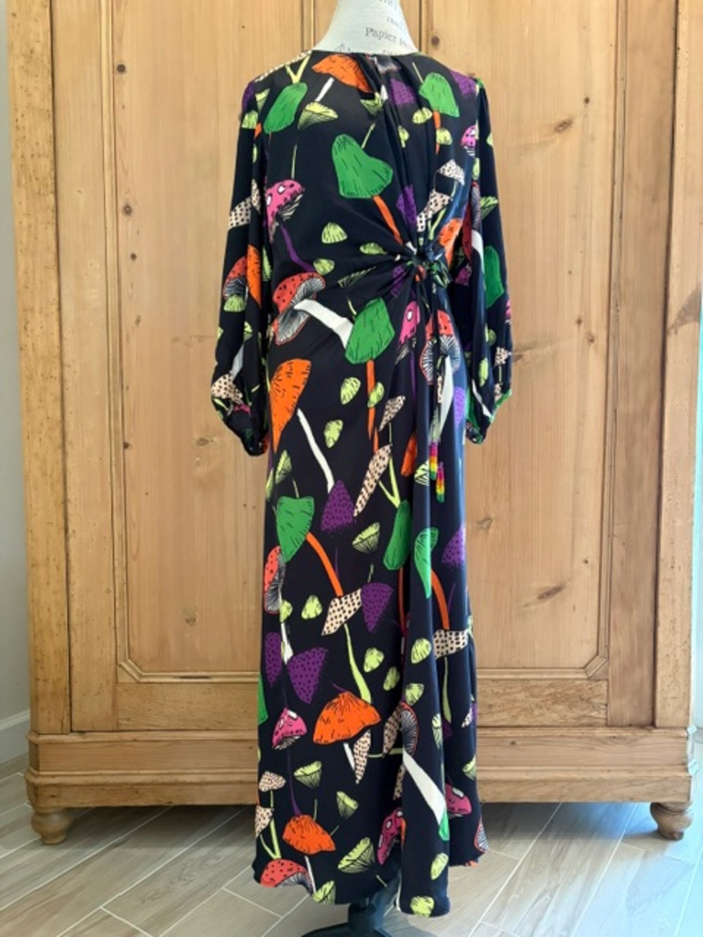 Farm Rio Psychedelic Mushroom-Print Midi Dress - Picture 2 of 8
